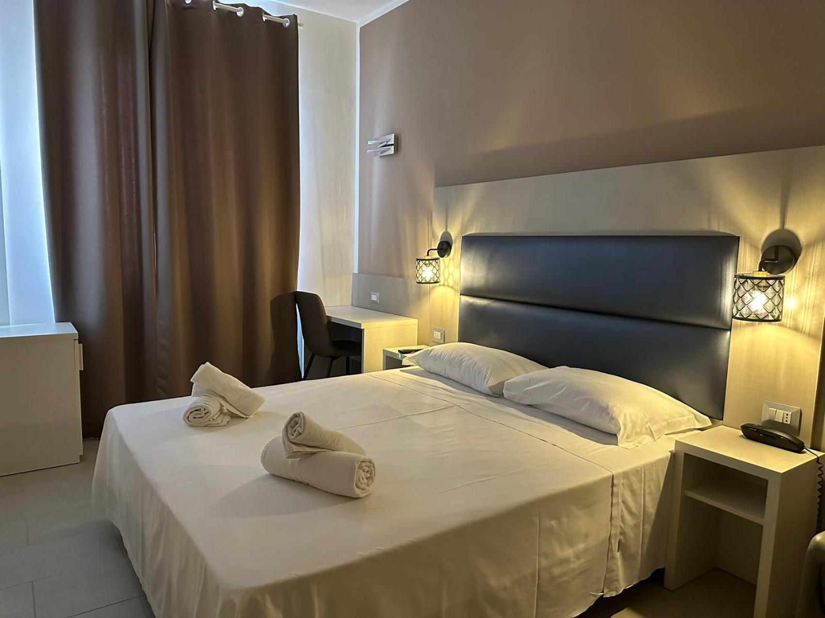 Hotel City 20 Милано Екстериор снимка